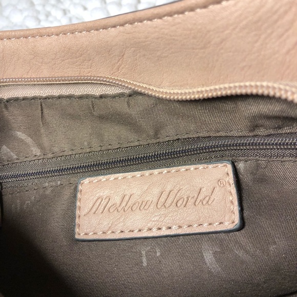 Mellow World dusty rose boho crossbody fringe bag - Picture 4 of 6